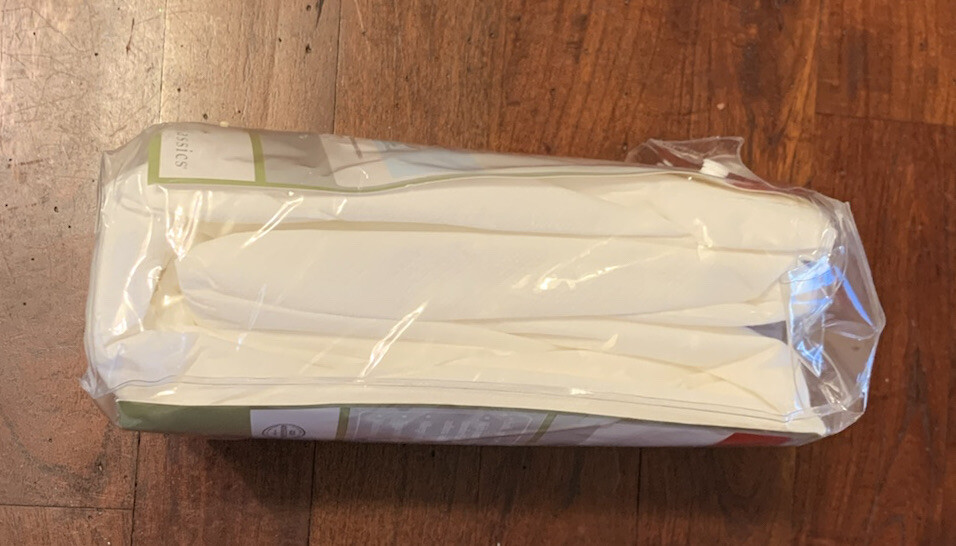 AllerEase Allergy & Asthma Zippered Waterproof Mattress Protector Twin White