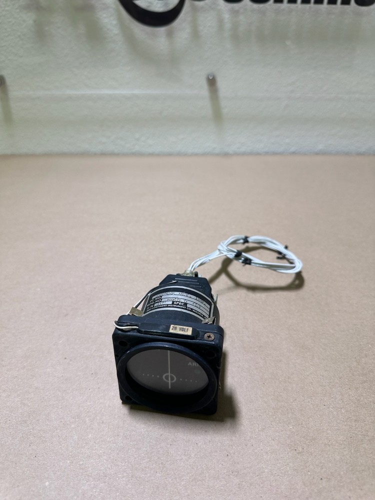 Mid-Continent Course Deviation Indicator MD40-0 (2177)