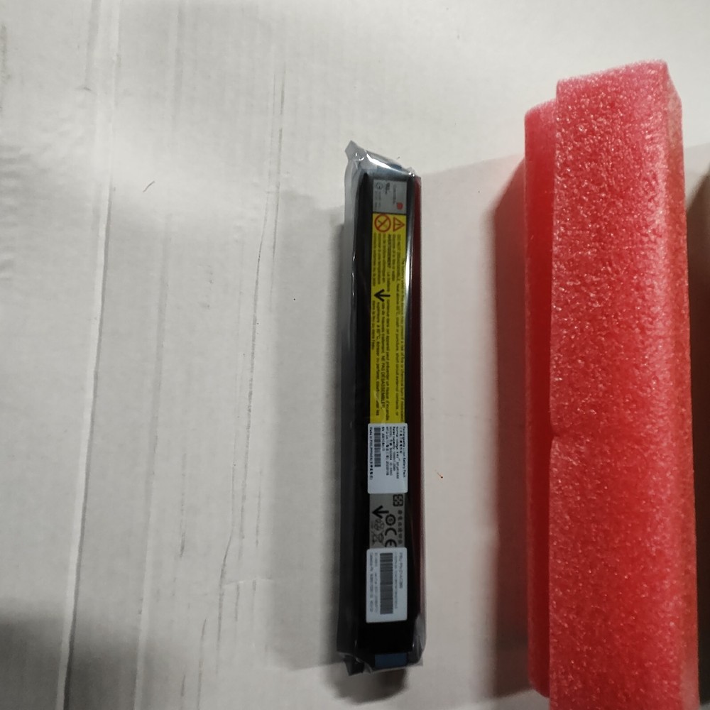 IBM 01AC366 Storwize V5000 V5010 V5030 Gen2 Battery 01AC365