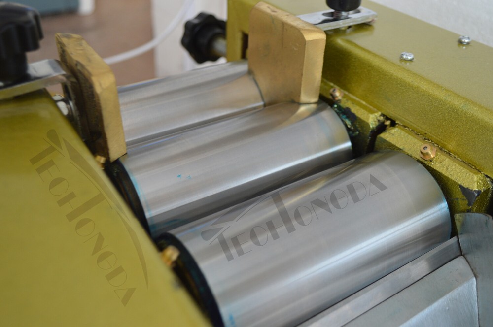 Three Roll Grinding Mill Grinder Roller Machine lab Dye Color Paste Fine Grind