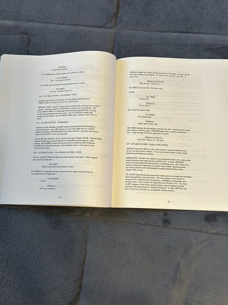 ALIENS VERSUS PREDATORS A SCREENPLAY BY PETER BRIGGS Script!!!!!!!