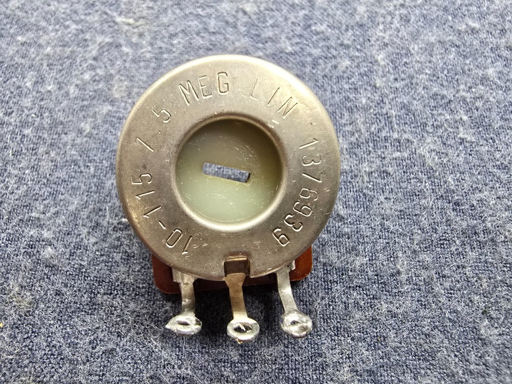 Heathkit HW 100 SSB Transceiver Part - 5 Meg Ohm Potentiometer