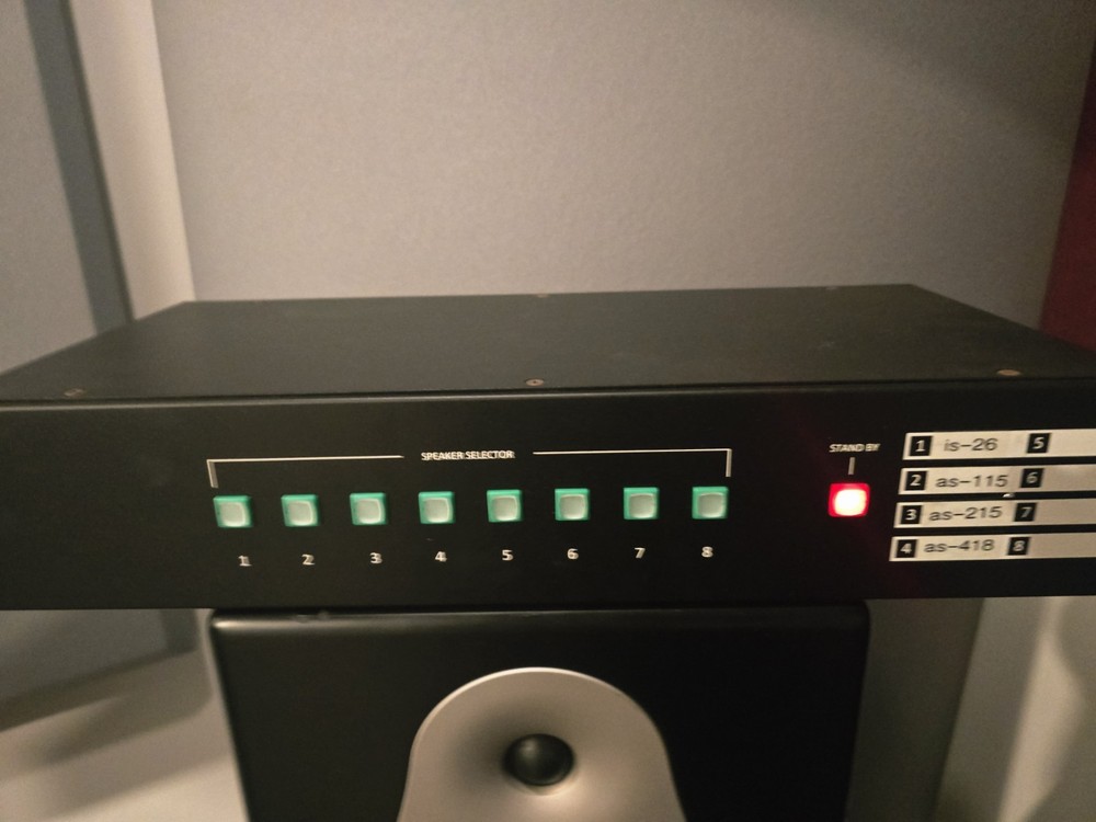 DMC SPEAKER SElector DMC+ Speaker System