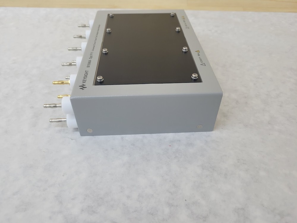 Keysight Technologies Universal Curve Tracer Test Adapter Socket Module F11