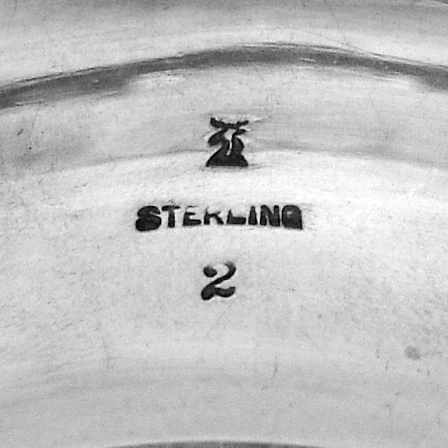 Scroll Border Napkin Ring Wallace Sterling Silver Mono ECM