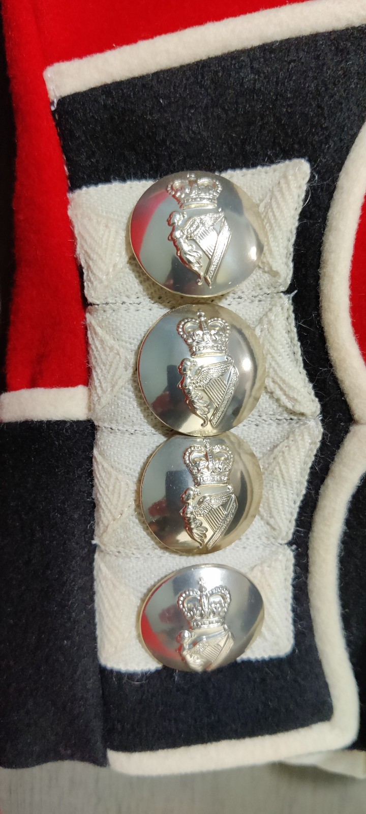 Genuine Royal Irish Guards Full Dress Uniform Red Tunic Jacket & Pants