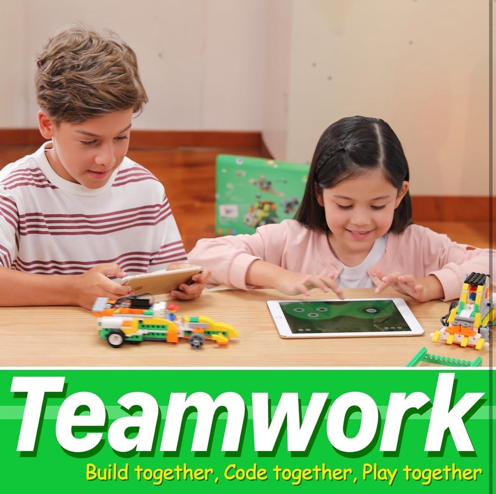 Q Robot Building Kit, 20-in-1 Programmable APP RC Car Robotics Coding Kit