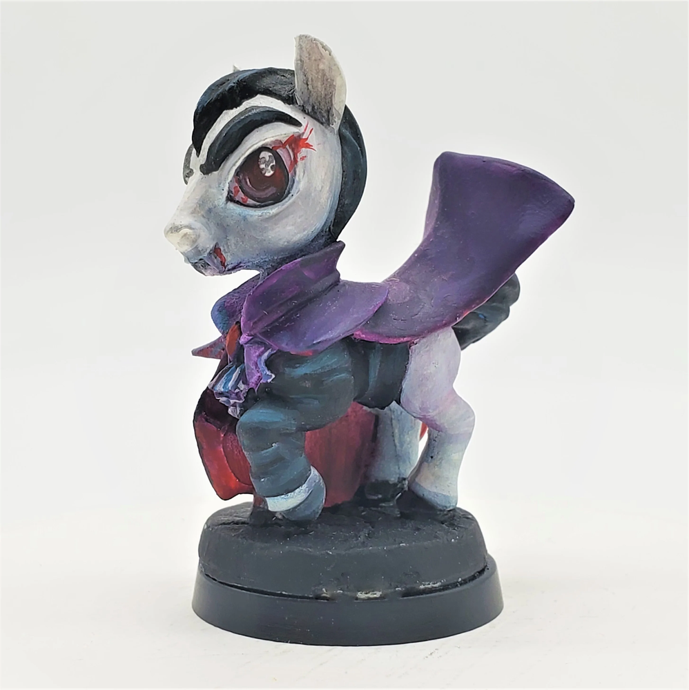 Chibi Vampire Pony
