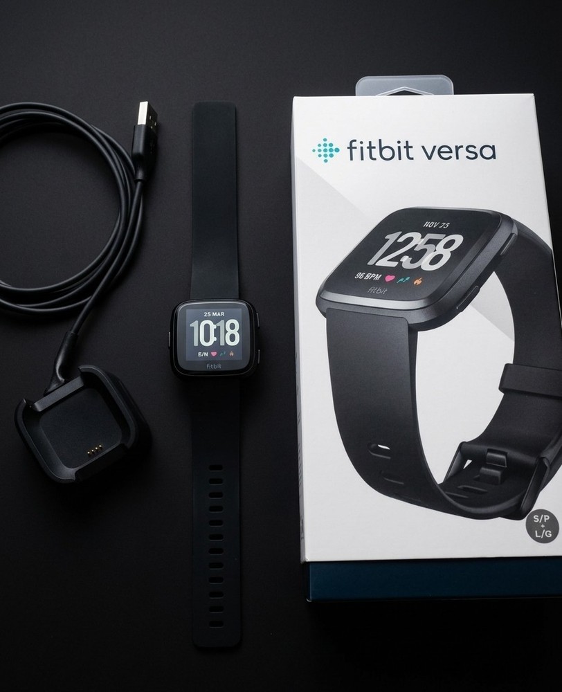 Fitbit Versa 1 | Smartwatch