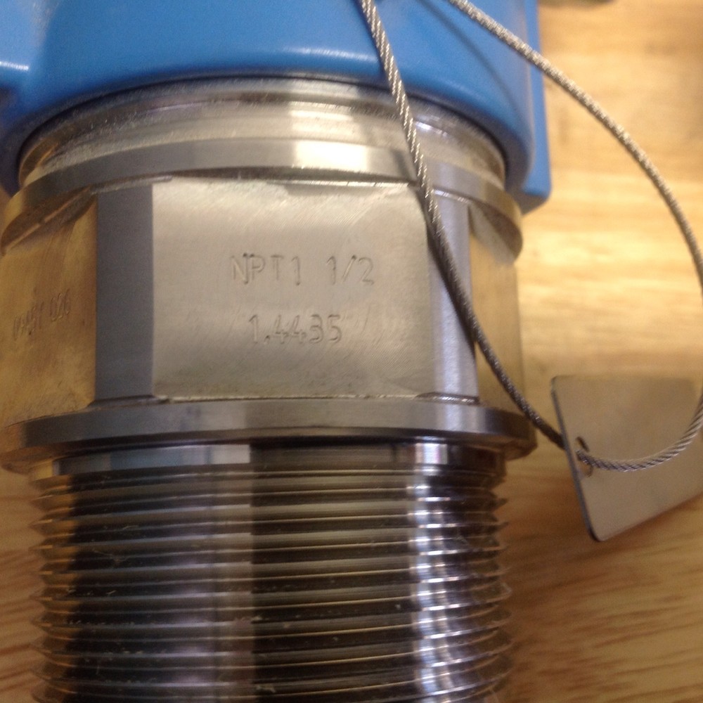 Endress + Hauser Deltapilot S FMB70-4J16/1D7 Level Sensor