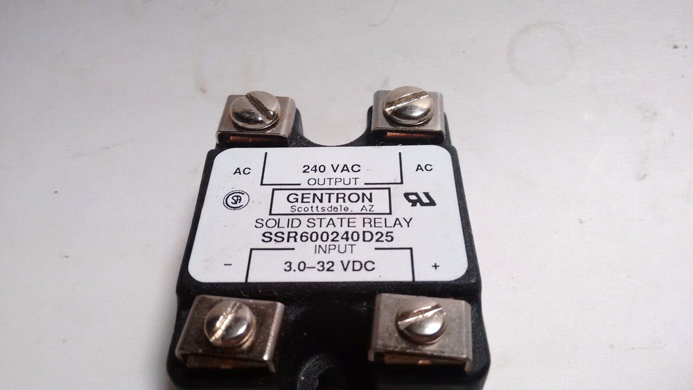 Gentron SSR600240D25 Solid State Relay 240VAC Output, 3-32VDC Input