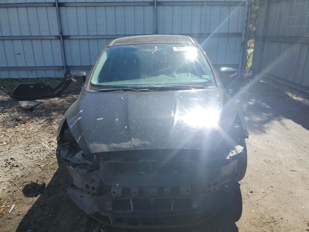 FOCUS 2015 Glove Box 4882058