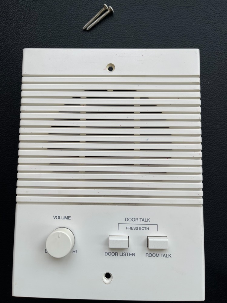 M&S  Model N35 White Intercom Speaker