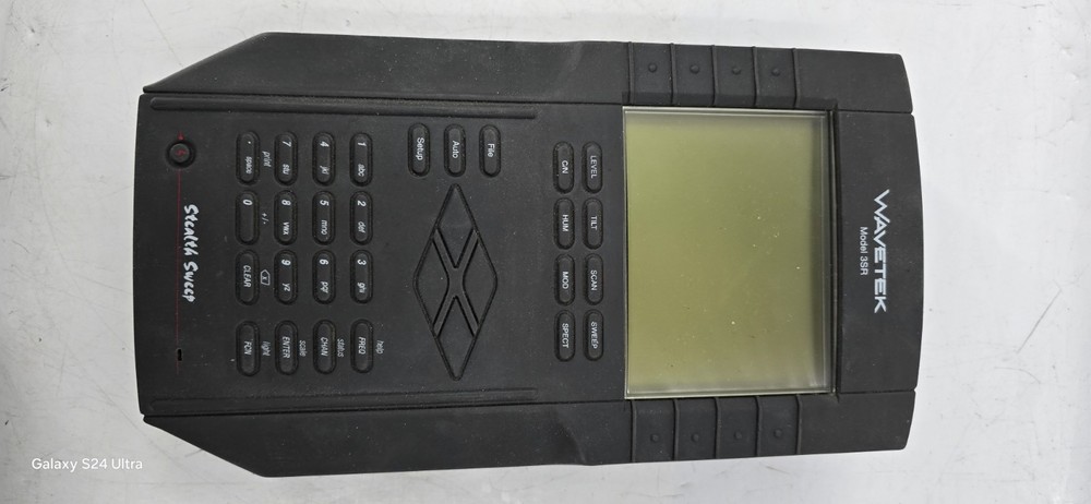 Wavetek Model 3SR Stealth Sweep Bundle with Manual Case Untested AS-IS - GC-5812