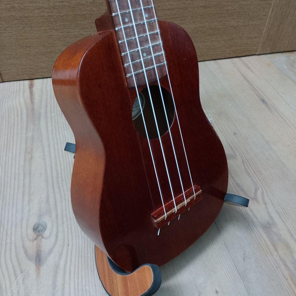 YAMAHA soprano ukulele