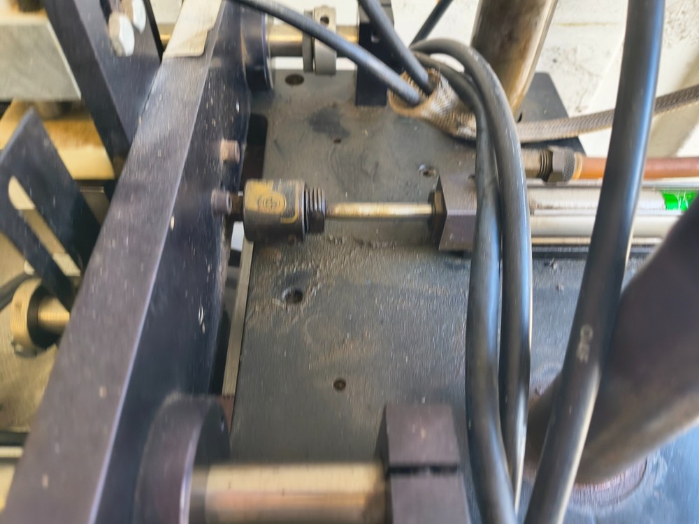 Used ACCU-COAT 3200 Screen Printer Good Condition
