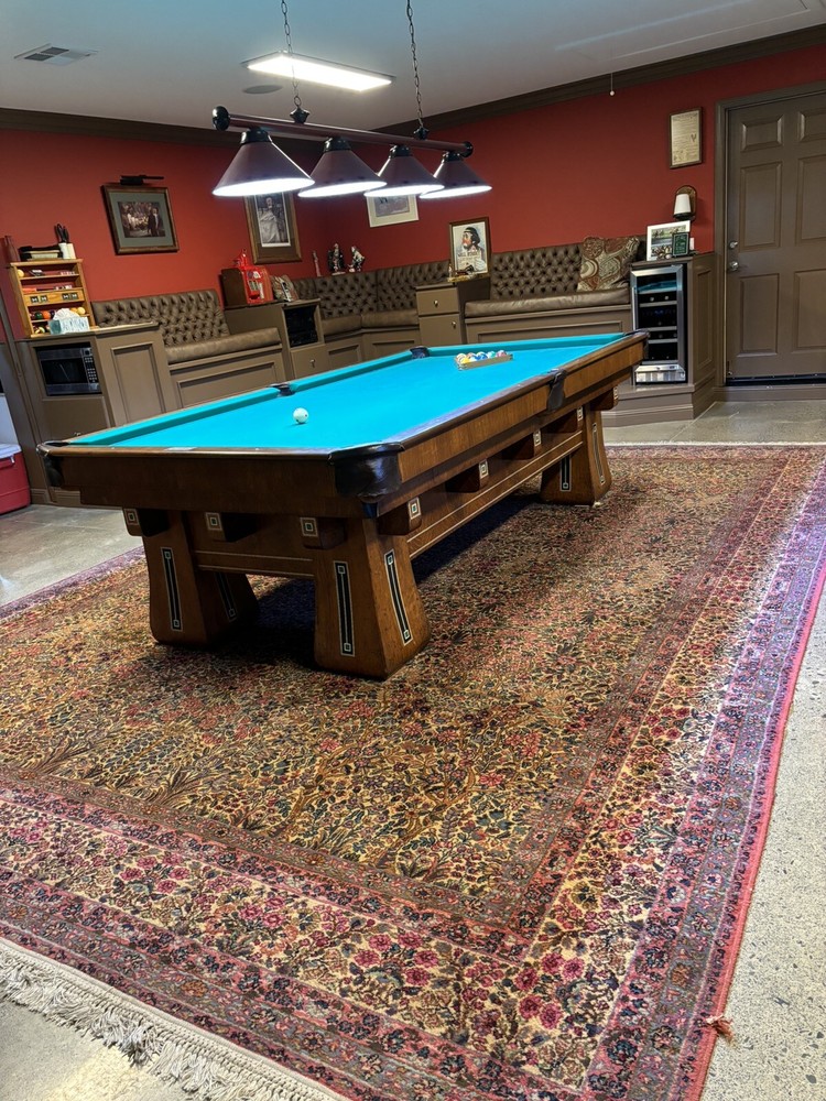 9 Foot Kling Antique Brunswick Pool Billard Table
