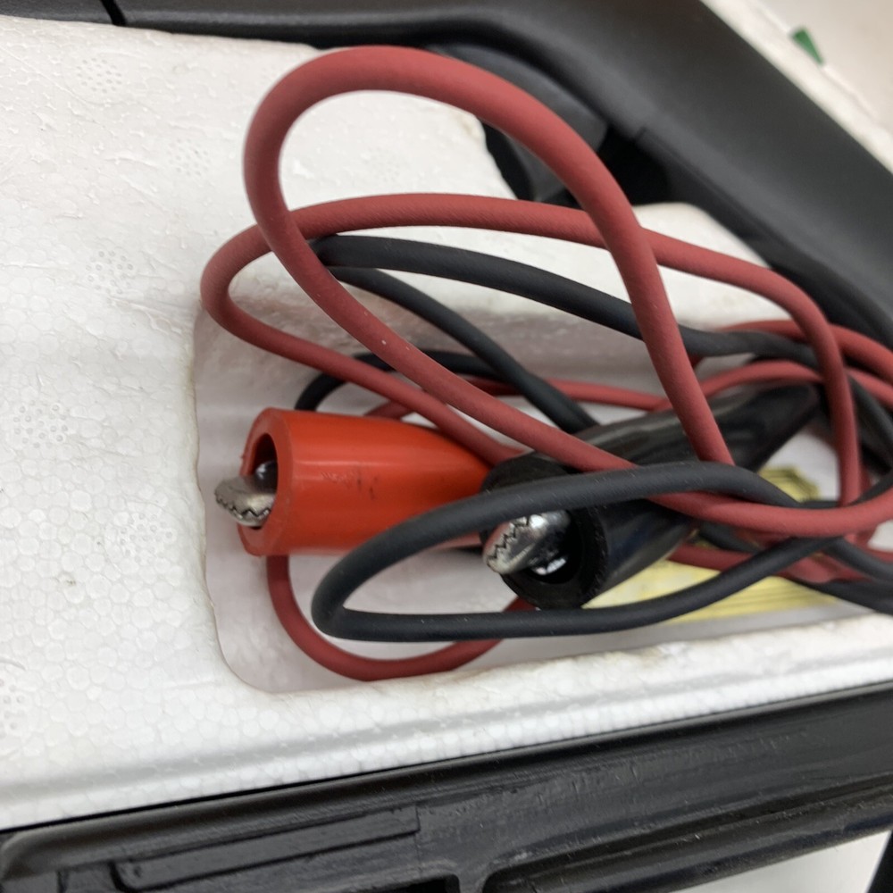 F.W Bel UM-7900 Utility Master Multifunction Clamp Meter