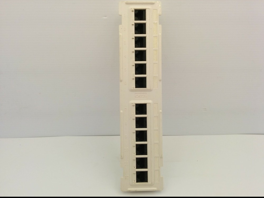 12 PORT VERTICAL CAT5e PATCH PANEL, T568A T568B