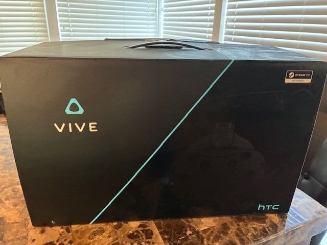 HTC Vive VR Headset Bundle Virtual Reality Set Like Barely Used