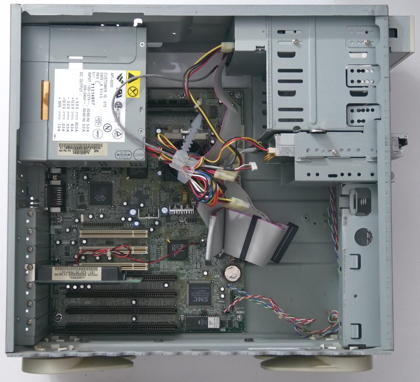 Vintage 1997 IBM Aptiva 2137-E26 AMD K6-233ANR 233MHz ATI RAGE II Desktop PC