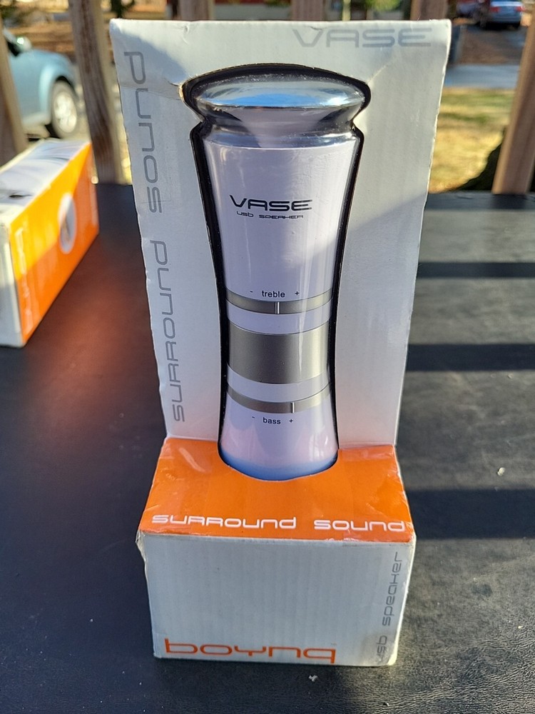 Boynq 2 Way Usb Speaker NOS Sealed Box