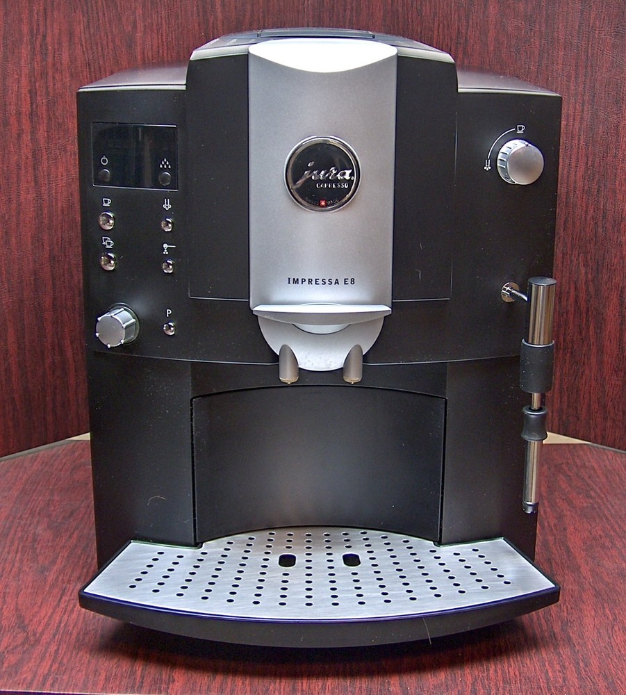 Jura Impressa E8 Superautomatic Espresso Machine - Refurbished!