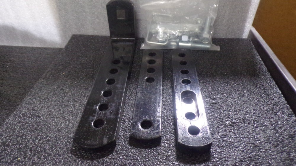 Equal-i-zer Sway Control Bracket, 95-01-5600(G)