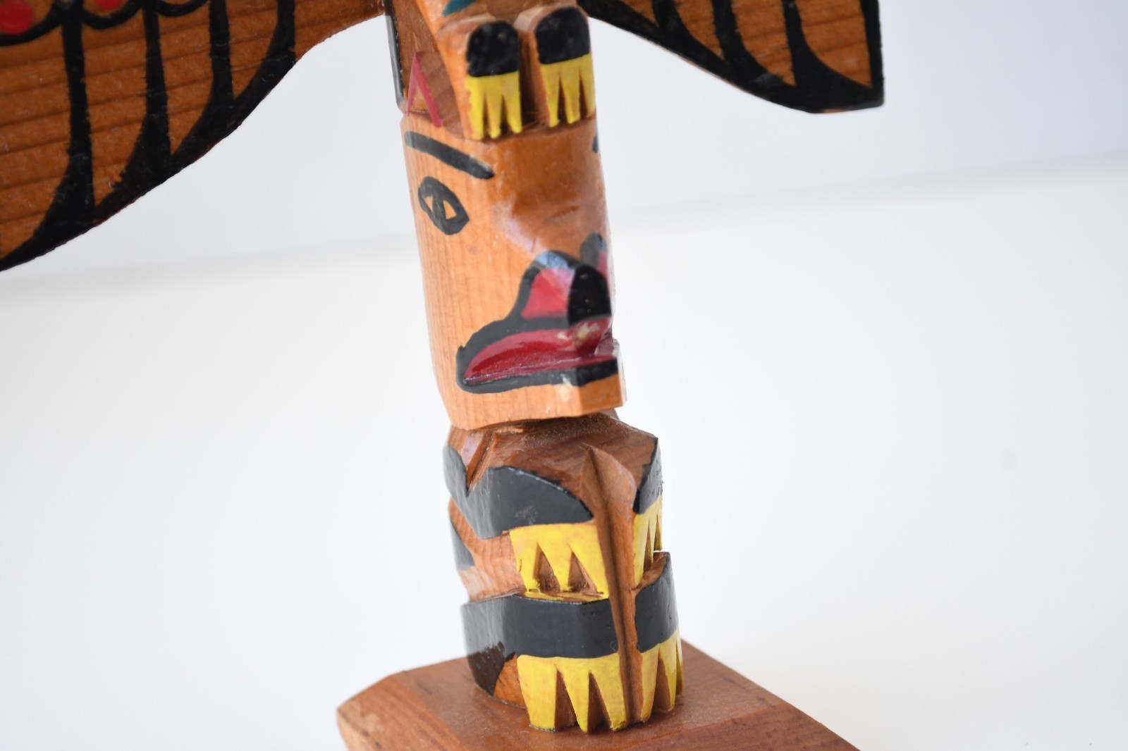 Vintage Alaskan PWC Cedar Totem Pole Thunderbird and Wolf 1930's Perfect 7x5