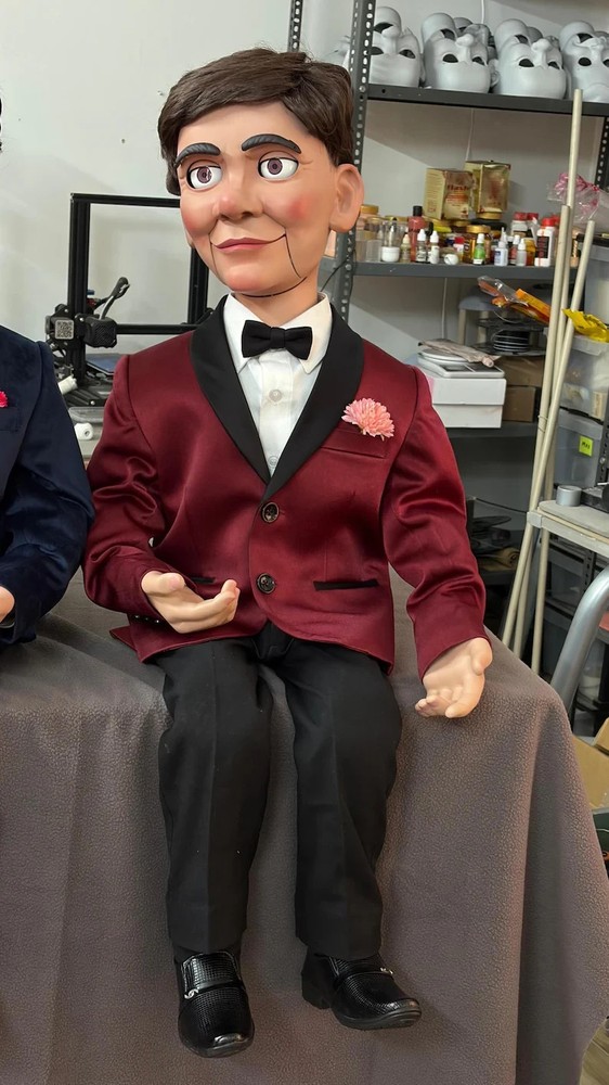 FATS MAGIC (full figure)