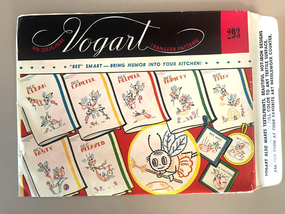 1940's Vogart "Bee" Smart Transfer Pattern 293 UNUSED