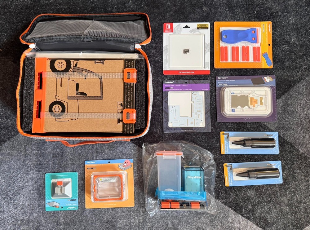 TinyMaker 3D Printer - *NEW* w/ Extras - Resin Printer