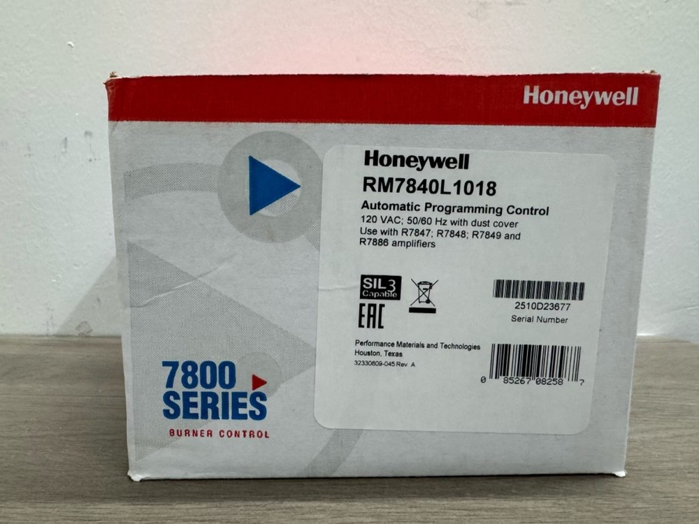RM7840L1018 NEW Honeywell RM7840L 1018 Automatic Programming Control