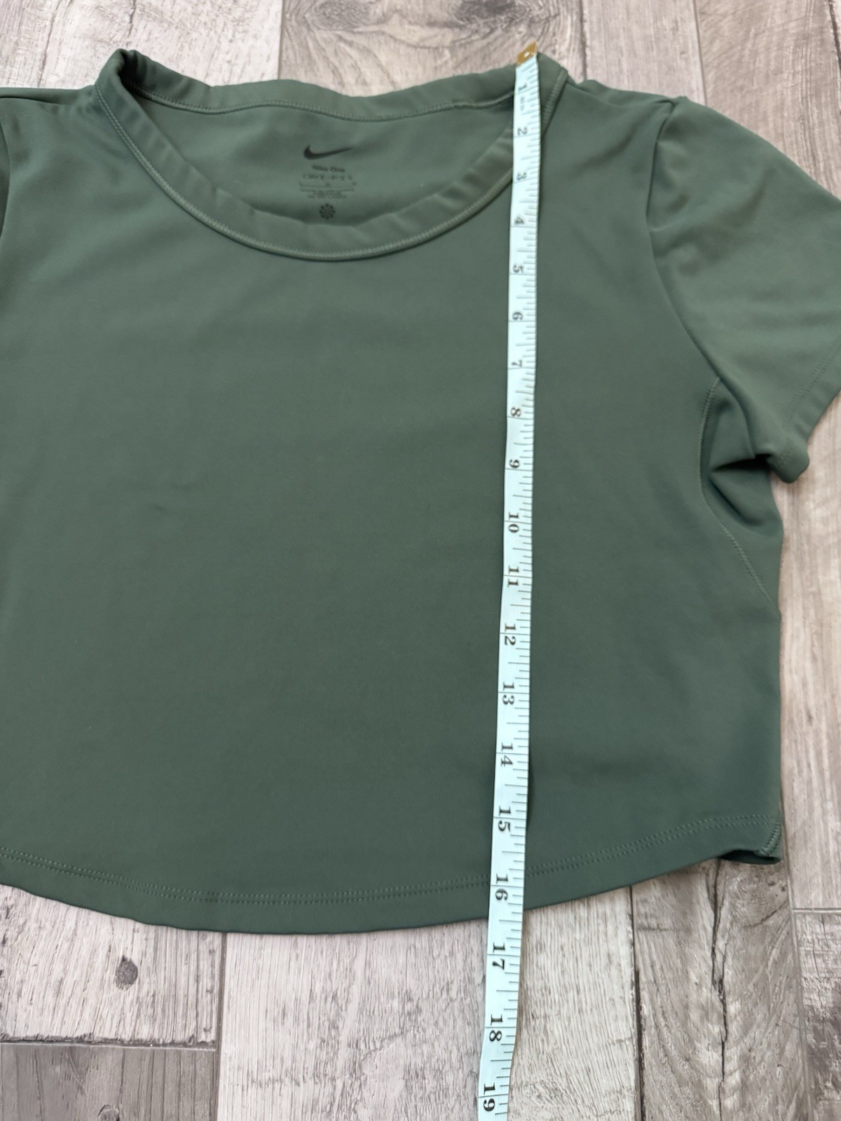 Nike One Dri Fit Cropped Tee T-Shirt Green Large