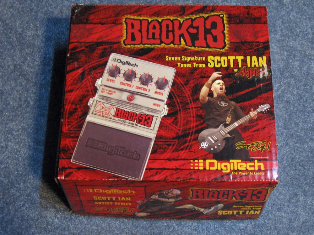 DIGITECH - SCOTT IAN - BLACK 13 DISTORTION PEDAL