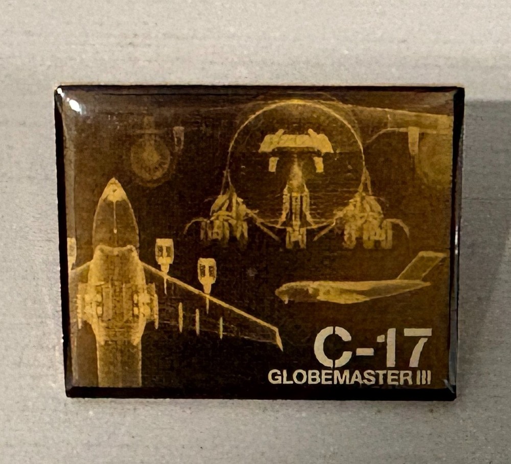BOEING C-17 "GLOBEMASTER"  LAPEL PIN