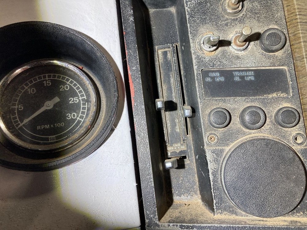 Ford LT9000 Heater A/C Temperature Controls - Used