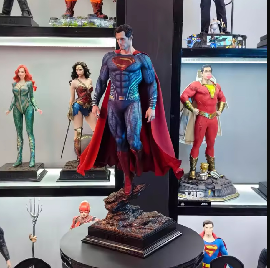Super High Quality DC Justice League Superman GK Statue Handmade Model Gift
