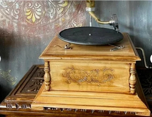 Antique Gramophone, Fully Functional Working Phonograph, win-up record player