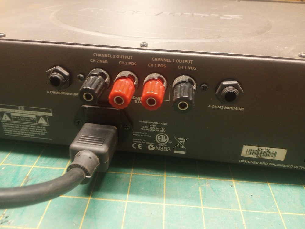 Sampson Servo 300 Audio Amplifier Powers Up