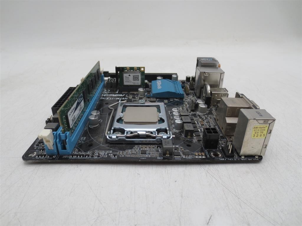 ASRock H97M-ITX/ac Rev 1.02 LGA1150 Mini-ITX Motherboard Core i5-4460 8GB RAM