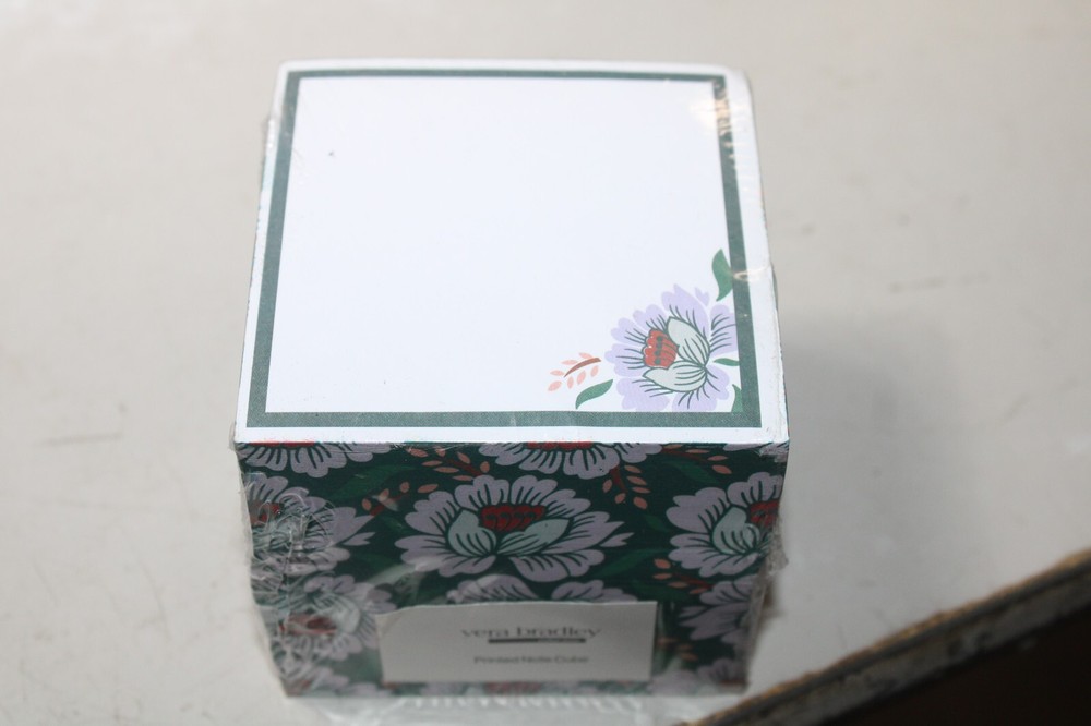 Vera Bradley Take Note Lotus Sea Moss