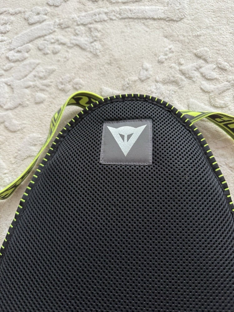 Dainese Back Protector Vest Men's Medium Shield 2 Evo White