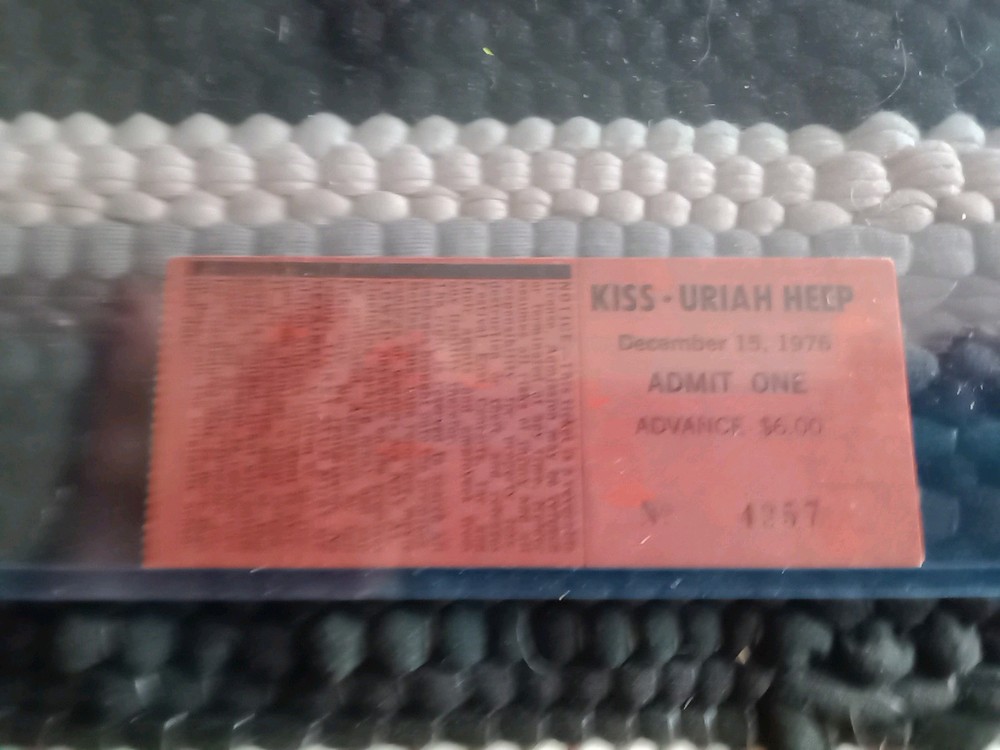 Kiss 💋 Ticket Stub 🎸 Alive Tour, 12-15-76, Buffalo 🦬 New Yk. Uriah Heap