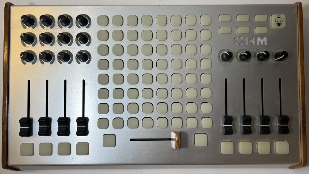 Livid Instruments Ohm 64 RGB Midi Controller