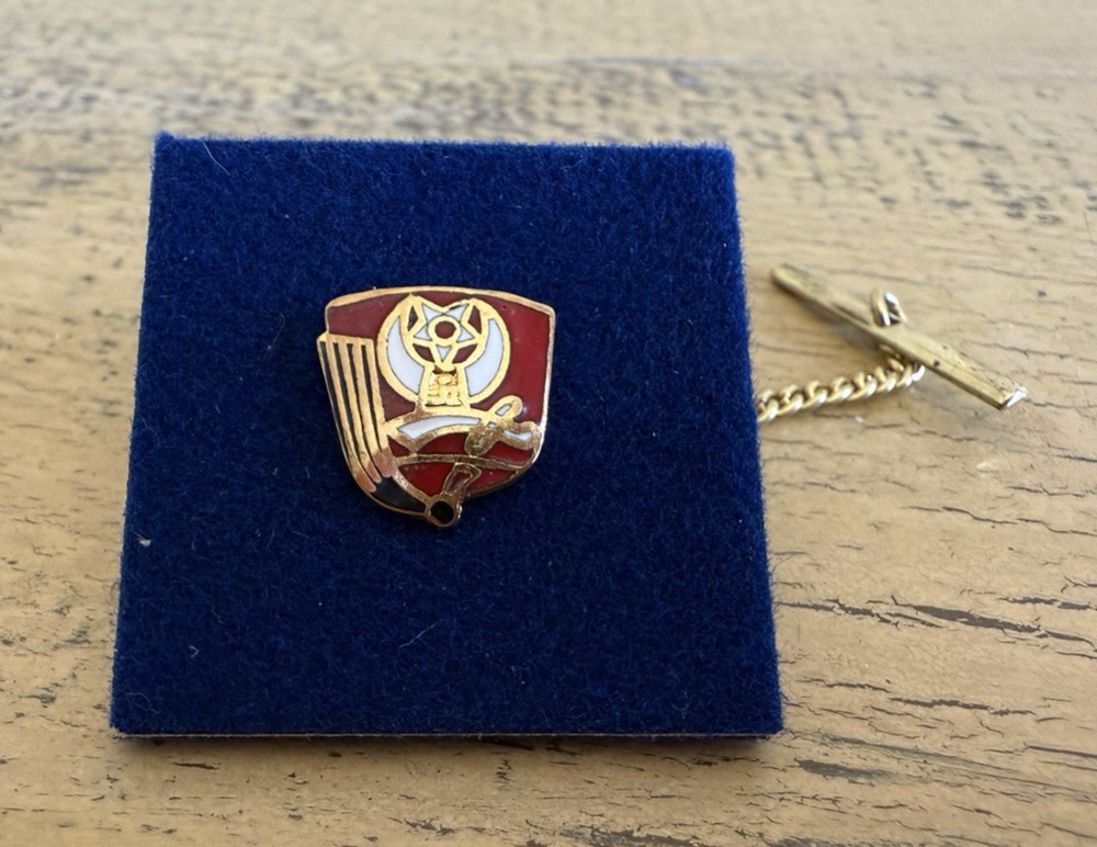 Vintage Masonic Tie Tack With Case
