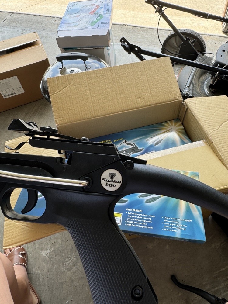 Cobra Mini Crossbow Pistol Self Cocking Carbon Composite Site