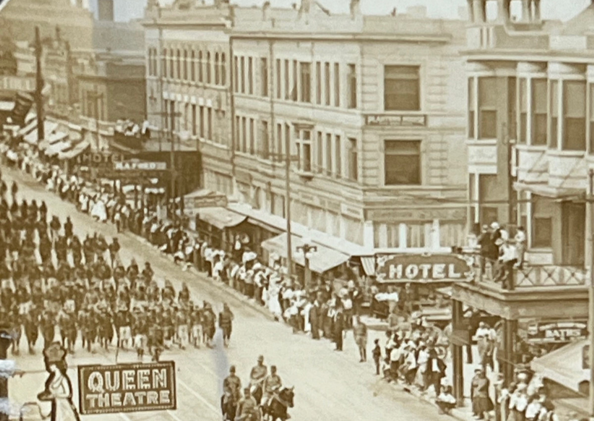 Antique Harlem Hellfighter Photo WWI Victory Parade 369 Infantry Black Americana