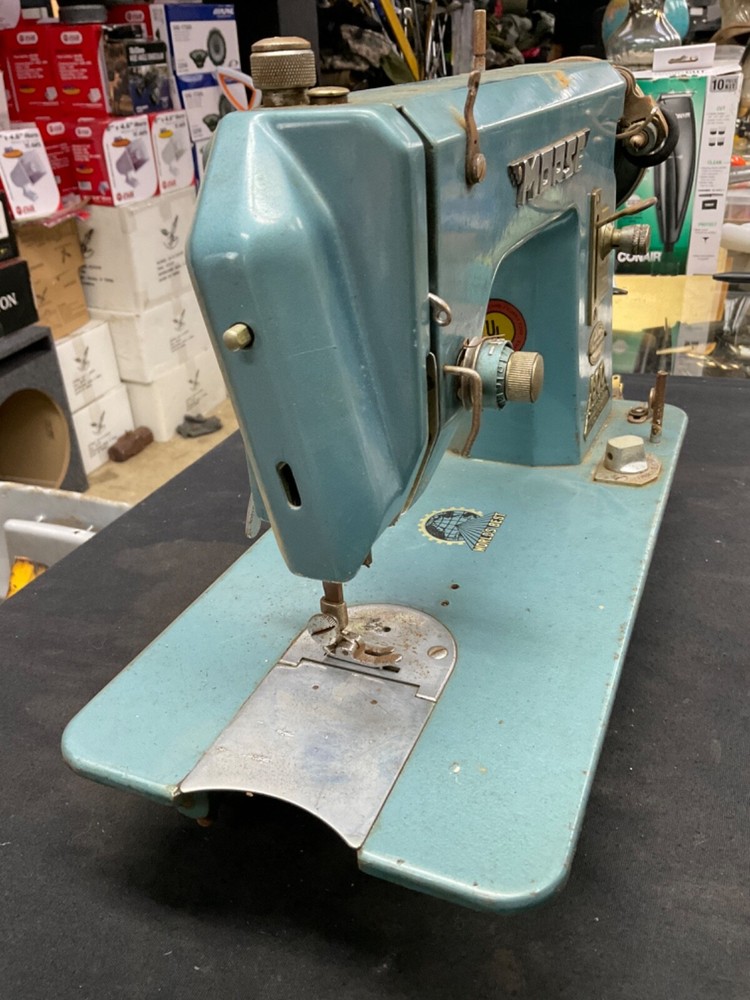 Vintage Morse 600 Sewing Machine - Untested As-is