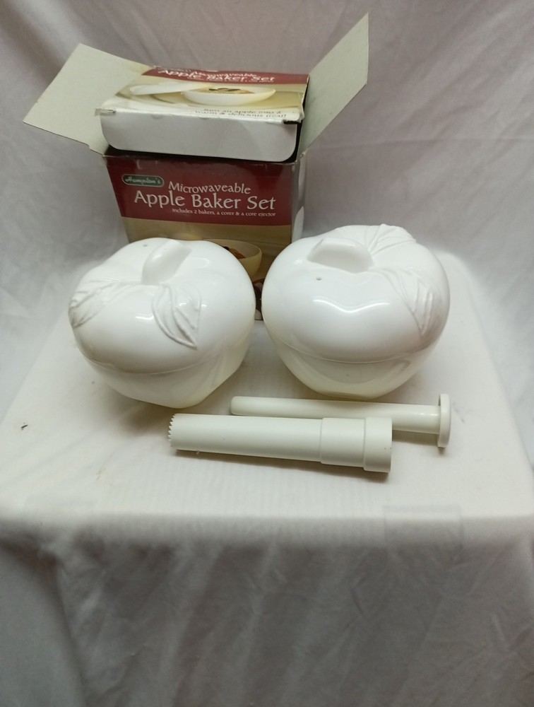 Hampton's Microwaveable Apple Baker Set With 2 Bakers, A Corer And A Core...